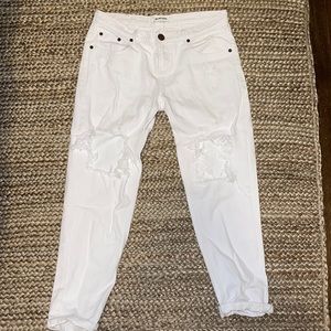 One Teaspoon Awesome Baggies White Jeans